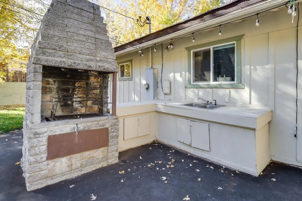 Holiday home Spacious Reno Vacation Rental About 3 Mi To Midtown!