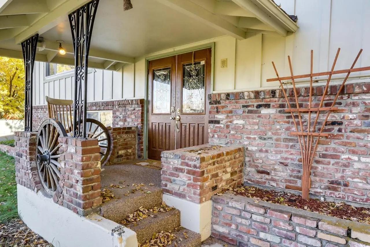 Spacious Reno Vacation Rental About 3 Mi To Midtown! 0*,  United States